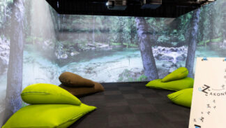 NTTe-CityLaboの270°シアターにImmersive Magic Wallを導入しました